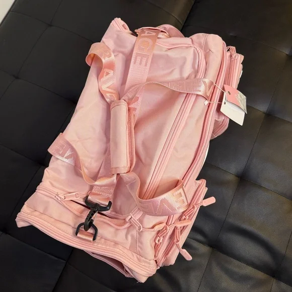 Wolfpak The Dream is Real Duffle - Picture 6 of 7